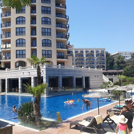 Private Apartments In Hotel Dolce Vita Golden Sands Esterno foto